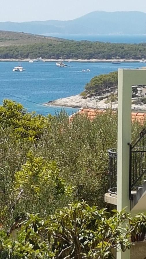 Apartmani Vini Hvar Town Luaran gambar