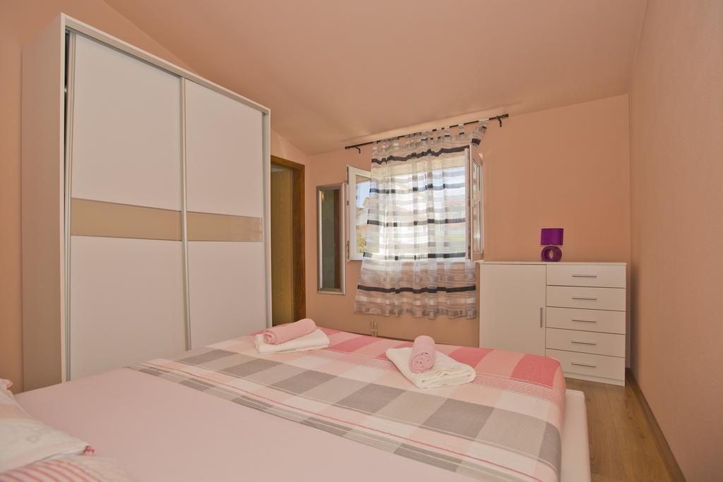 Apartmani Vini Hvar Town Luaran gambar