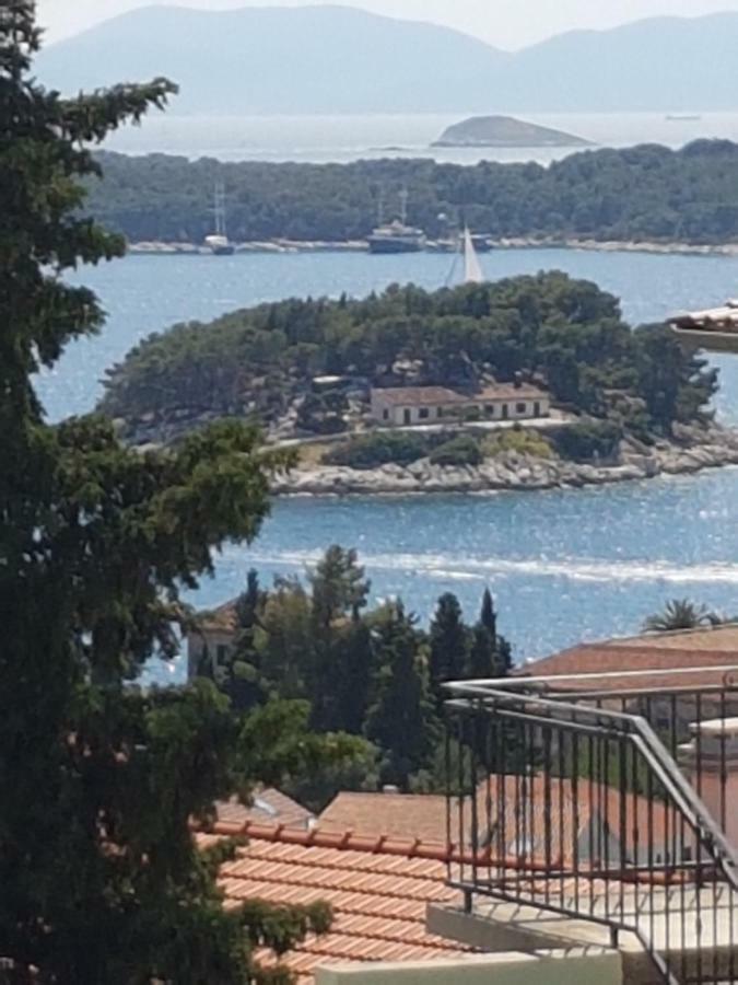Apartmani Vini Hvar Town Luaran gambar